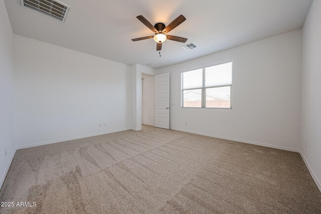 Building Photo - 25183 N 172nd Dr