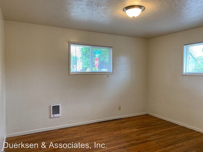 Building Photo - 2426-2440 NW Grant Ave