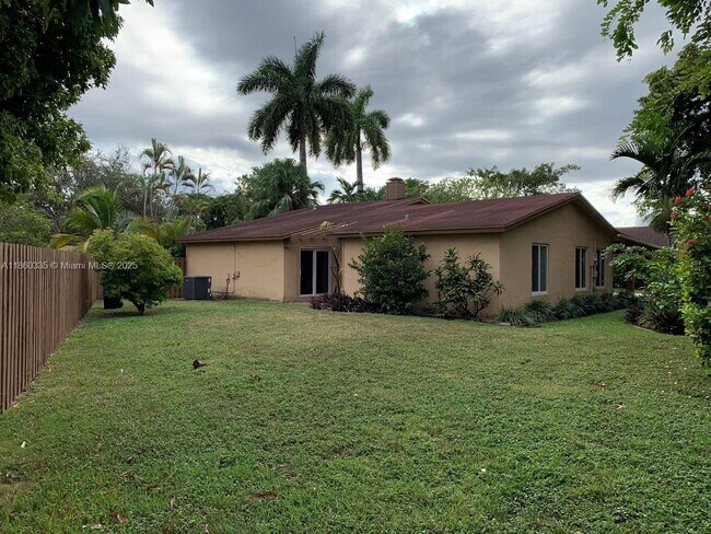 Building Photo - 13235 SW 104th Terrace