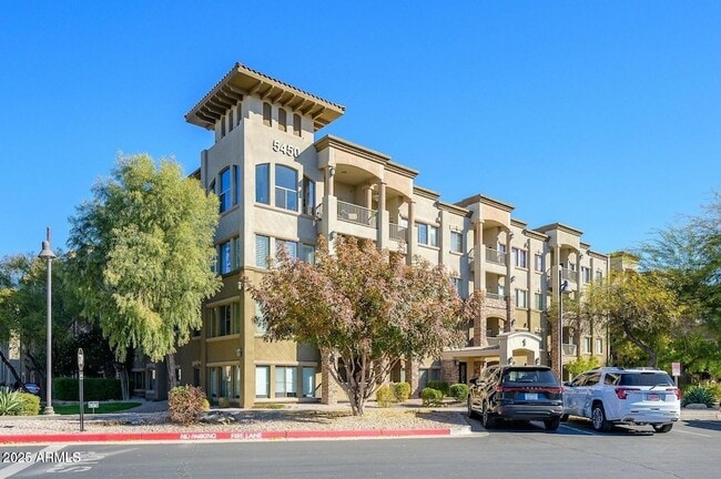 Building Photo - 5450 E Deer Valley Dr