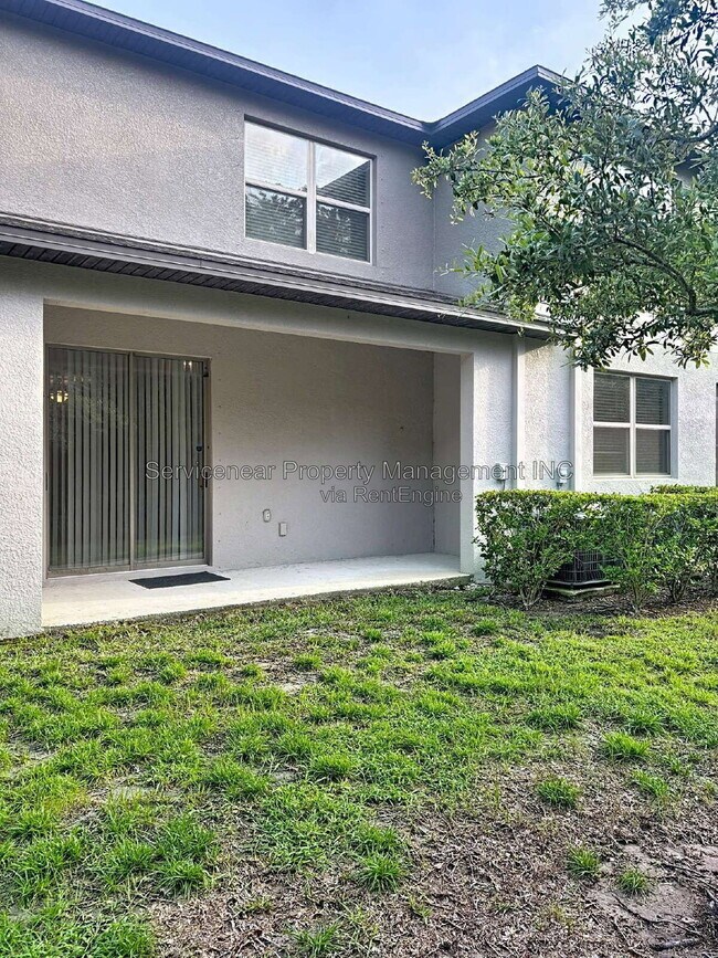 Building Photo - 9528 Pembrooke Pines Dr