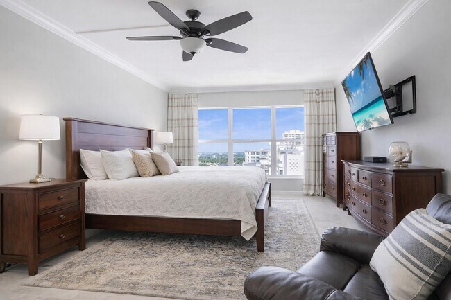 Building Photo - 3550 Galt Ocean Dr
