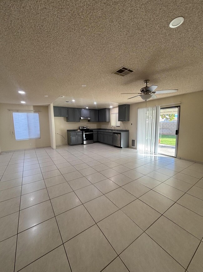 Building Photo - 69145 Baristo Rd