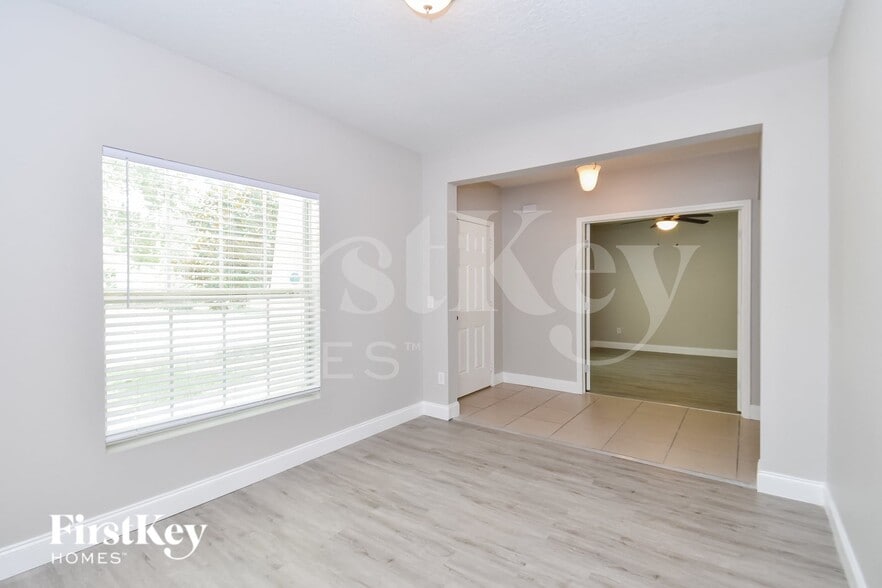 Building Photo - 481 Nadeau Way