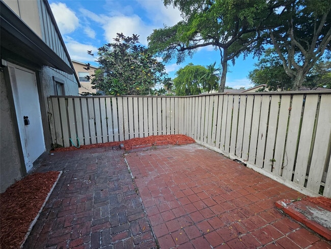 Building Photo - 2220 NW 59th Wy