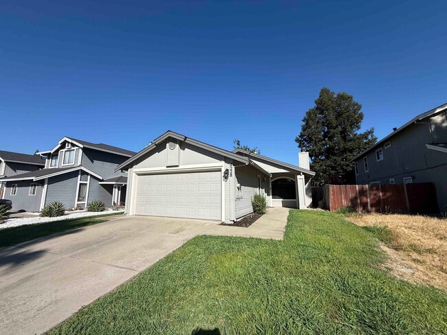 Building Photo - 8228 Bluehaven Ct
