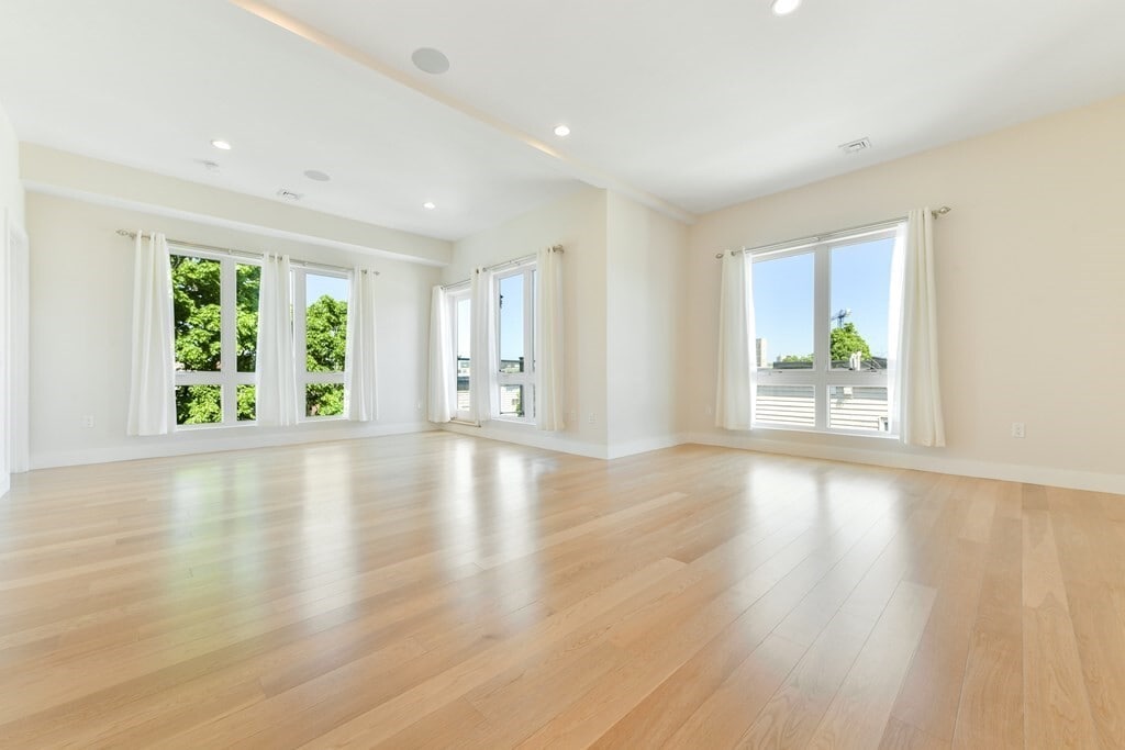 Building Photo - 488 Dorchester Ave