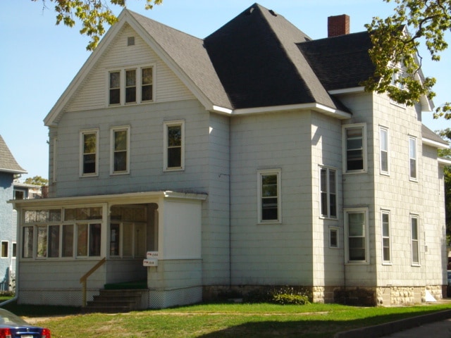 Building Photo - 1510 Main St