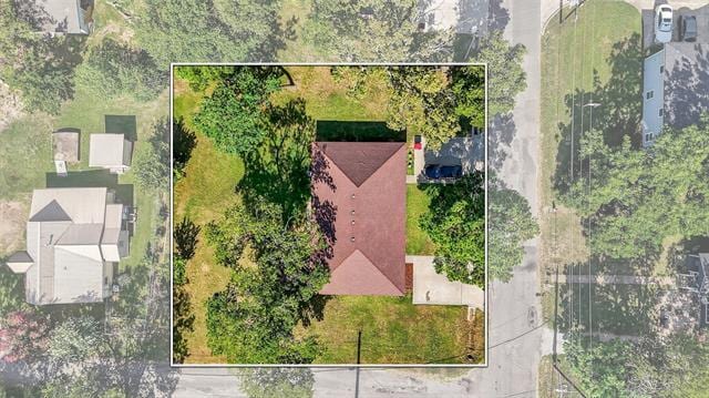 Building Photo - 712 Seven Oaks Rd