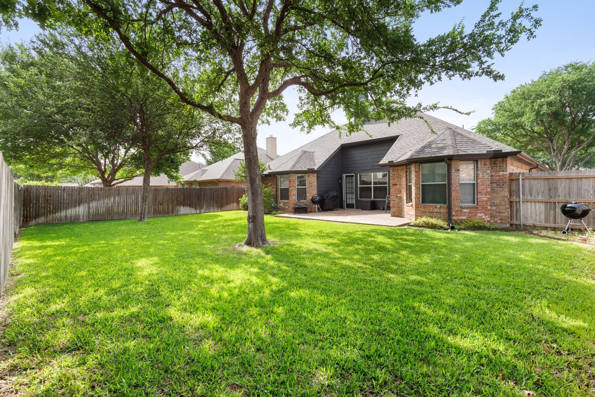 Building Photo - 5804 Parkplace Dr