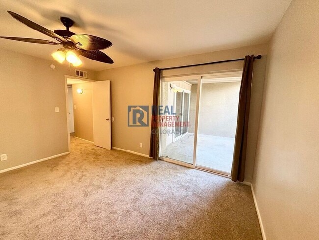 Building Photo - 5300 Cherry Creek S Dr