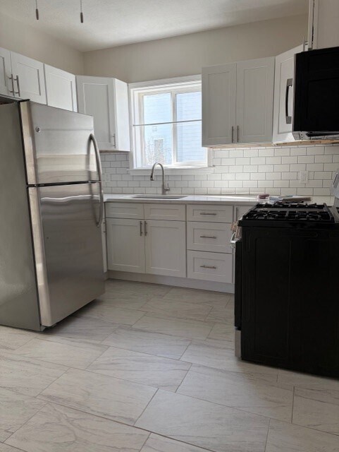 Building Photo - 13 Orchard St