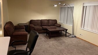 Building Photo - 15 S 1st St