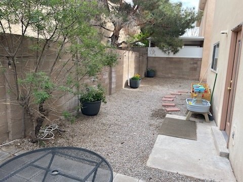 Building Photo - 4260 Altura Mesa Ln NE