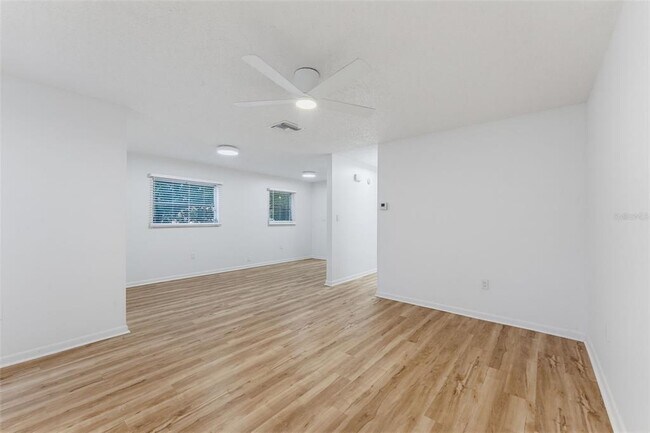 Building Photo - 1714 53rd St S