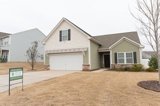 Building Photo - Charming 3 bedroom 2 bath ranch home with Upstairs bonus room in Wrenn Farm High Point.