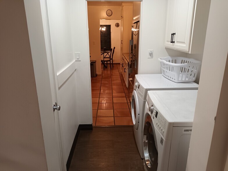 Building Photo - 359 Heather Heights Ct