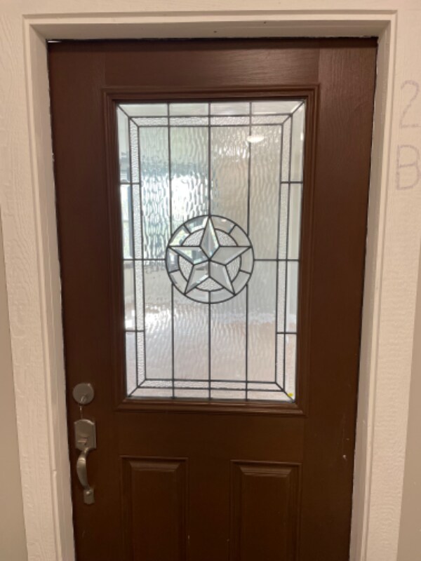 Building Photo - 2106 Stonewall St