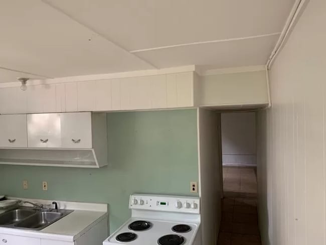 Building Photo - Spacious home in Florence, AL - Walking di...