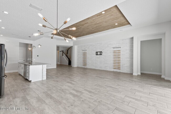 Building Photo - 264 Pine Haven Dr