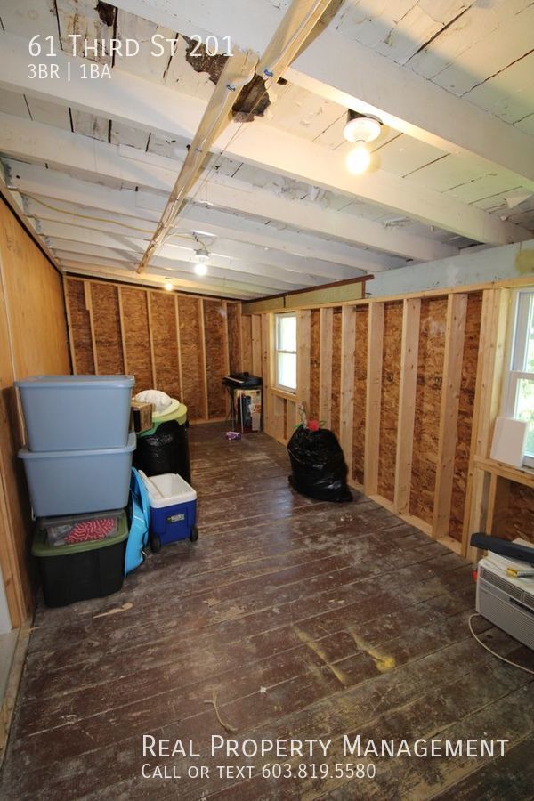 Building Photo - 61 Third St 201-