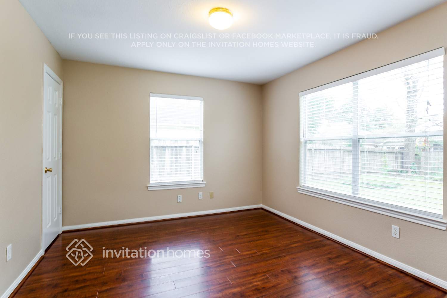Building Photo - 3529 Stonehenge Dr
