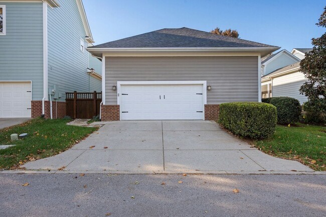 Building Photo - 1306 Jewell Ave