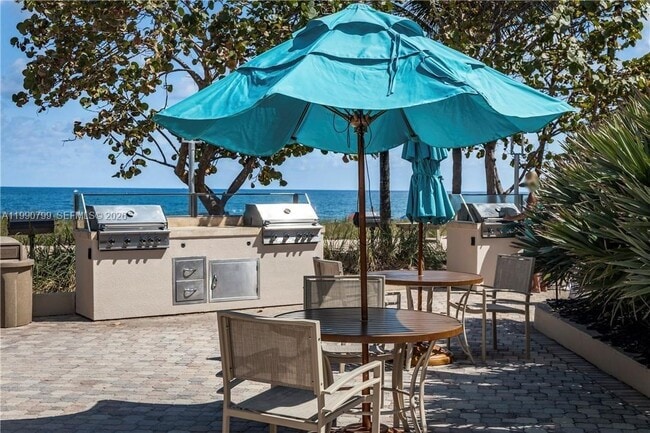 Building Photo - 4900 N Ocean Blvd