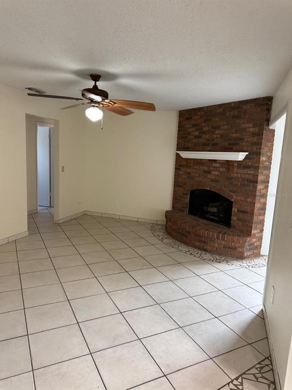 Building Photo - 1125 Santa Cruz Way