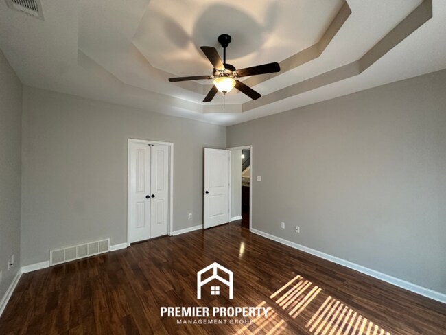 Building Photo - Luxury 4BR/3BA Arlington Home | Top-Tier Schools, Granite, Vaulted Ceilings & Covered Patio