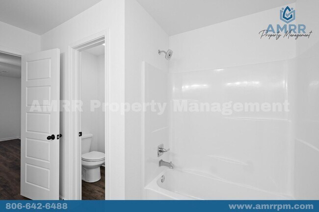 Building Photo - 3-Bedroom Home In Suburban-Style Neighborhood!