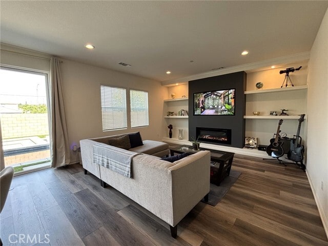 Building Photo - 9605 Bonsai Ln