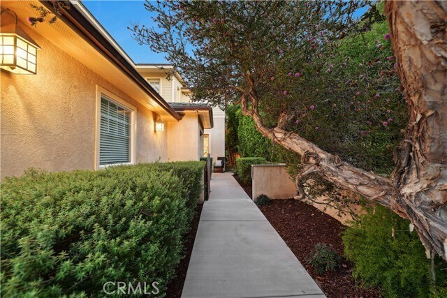 Building Photo - 5032 Amalfi Way