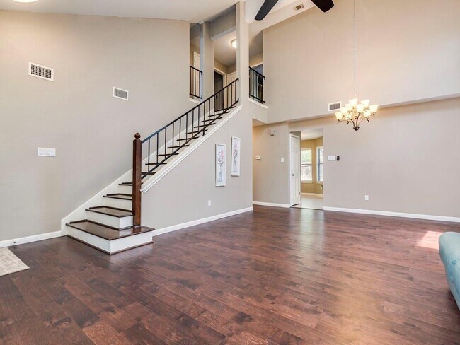 Building Photo - 12328 Thompkins Dr