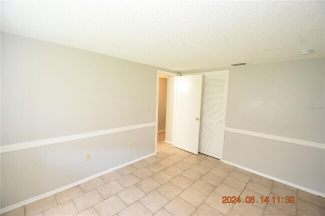 Building Photo - 8023 Wet Rock Row