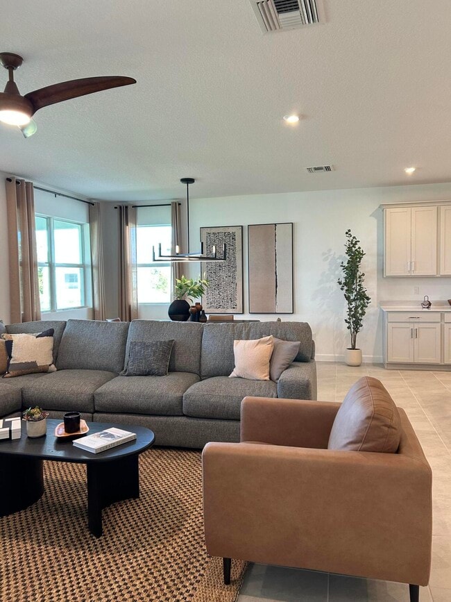 Building Photo - 14417 Ellison Dr