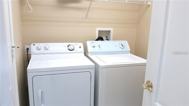 Building Photo - 8810 Sea Island Way