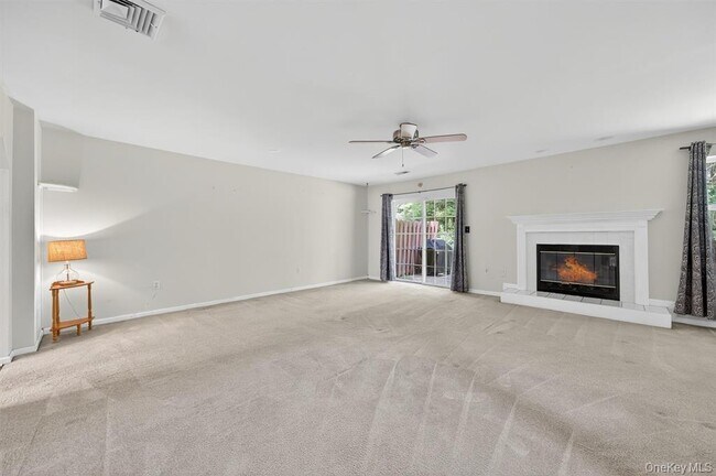 Building Photo - 226 Eagleton Dr