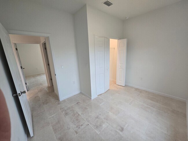 Building Photo - BRAND NEW 3/2/1 -SW LEHIGH ACRES FL