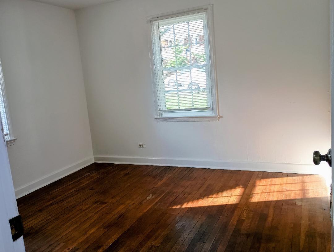 Building Photo - 912 Bolling Ave