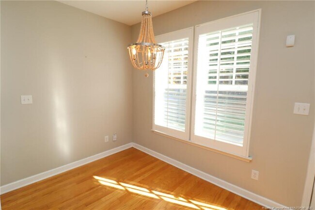 Building Photo - 605 Courthouse Dr