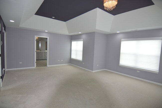 Building Photo - 124 Roman Ln