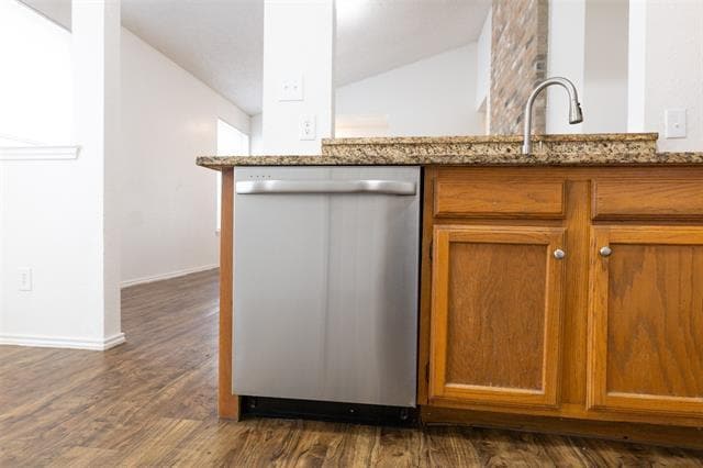 Building Photo - 10328 Woodleaf Dr