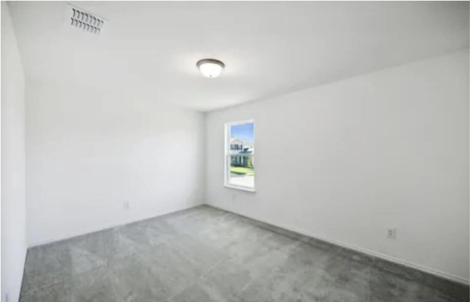 Building Photo - 701 Union Dr