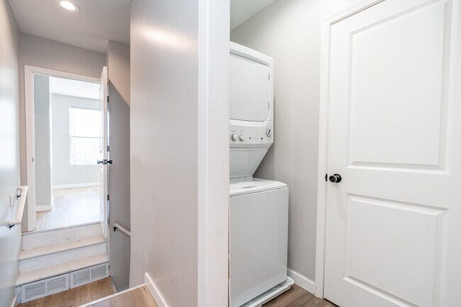 In Unit Laundry - 2nd Level - 1628 S 4th St
