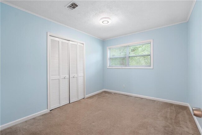 Building Photo - 4652 Patrick Dr