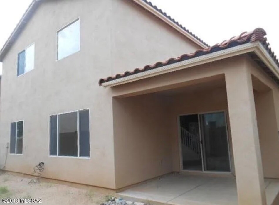 Building Photo - 50 W Camino Rancho Palomas