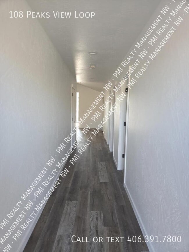Building Photo - 108 W View Dr