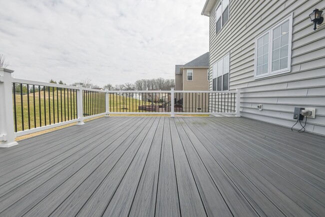 Building Photo - Luxury Home in Greenville Overlook