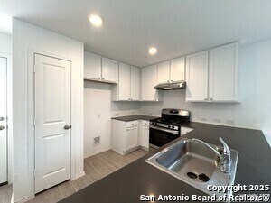 Building Photo - 6954 Biotite Rdg